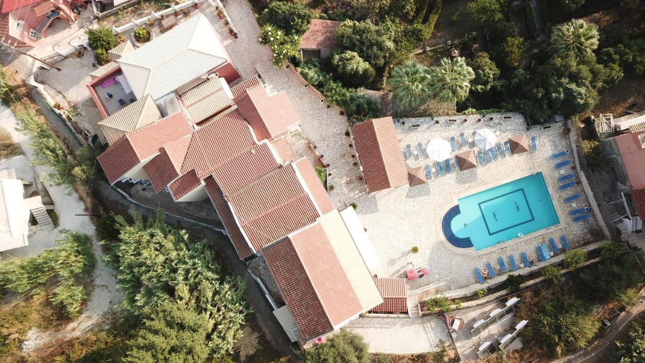 Corfu Hotel Apartments Benitses  Exterior foto